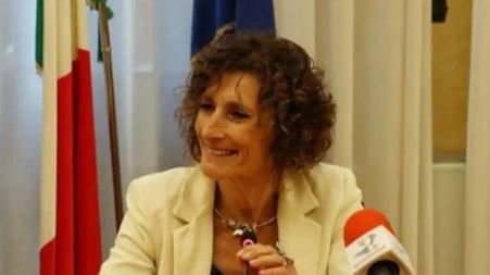 Reggio Calabria, il prefetto, “Le dimissioni dei consiglieri non escludono l’eventuale scioglimento del Comune” "Contrariamente a quanto riportato nel testo della nota che avrebbe inviato il consigliere Minicuci, Il Prefetto non ha chiesto la nomina di una Commissione di accesso presso il Comune di Reggio Calabria"