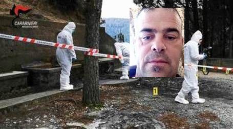 Bruciato vivo nella propria auto nel Reggino, confermato l’ergastolo per la moglie e il suo amante Il 42enne venne trovato carbonizzato all'interno della sua vettura, dopo essere stato tramortito fu dato alle fiamme ancora vivo