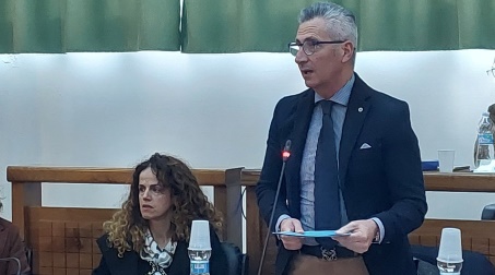 Nomina dirigente Muscolino all’Istituto comprensivo, le congratulazioni del sindaco Biasi e dell’assessore Crea Gode della stima di tutti e proseguirà in una visione unitaria potendo contare sulla collaborazione del Comune      