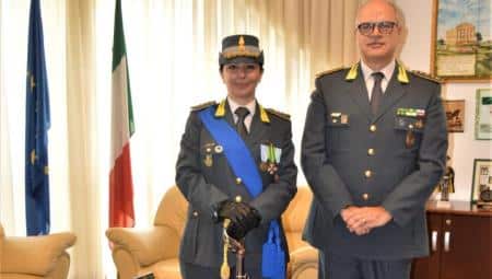 A Cosenza il primo comandante donna nel Gruppo della Guardia di Finanza Cambio al vertice del Gruppo di Cosenza. Il Comandante Provinciale della Guardia di Finanza di Cosenza, Col. Giuseppe Dell’Anna, ha dato il benvenuto al Tenente Colonnello Roberta Masci