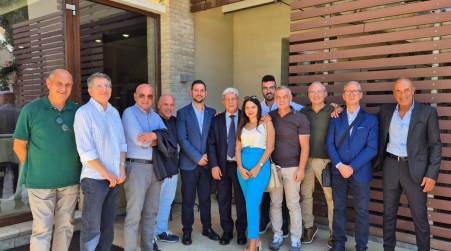 L’Ospedale di Polistena incontra il territorio con il team di Cardiostimolazione della Cardiologia Nel corso dell’incontro, a cui hanno partecipato un gran numero di Medici  di Medicina Generale, specialisti in Cardiologia ed altre specialità mediche