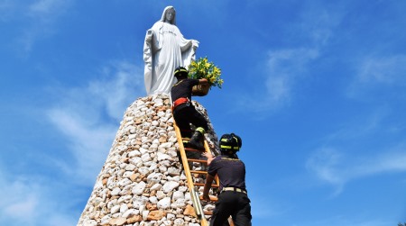 Cittadella dell’Immacolata di Bagnara Calabra, “Sosteniamo e uniamoci a Papa Francesco nel difendere e custodire il Creato” È questo il grido unanime che si è alzato dalla Cittadella dell'Immacolata di Bagnara Calabra domenica scorsa in occasione della XIX Giornata di preghiera per la custodia del Creato