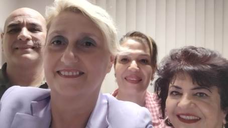 Gioia Tauro, i Consiglieri Comunali di minoranza de “La Ginestra” non prenderanno parte al Consiglio Comunale, “assenza di agibilità democratica” "Da tempo assistiamo ad un costante deterioramento del dibattito democratico in aula. Le nostre riflessioni vengono sistematicamente ignorate, attraverso una arrogante supponenza ed una ostinata protervia che sconfinano in offese gratuite, o ,addirittura, respinte senza possibilità alcuna di discussione costruttiva"