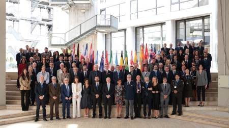 I CAN Global Focal points Meeting Reggio Calabria Le forze di polizia di 20 Paesi di tutto il mondo, sotto l’egida di INTERPOL, sono riunite a Reggio Calabria per confrontarsi sulle nuove sfide e strategie di contrasto alla ‘Ndrangheta