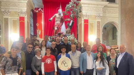 Cittanova, a Girolamo Zito il Premio “San Girolamo” 2024 Lo scorso 30 settembre, nel clou delle celebrazioni patronali che hanno coinvolto la Comunità di Cittanova, è stato consegnato l'annuale Premio San Girolamo all'interno della Chieda Matrice