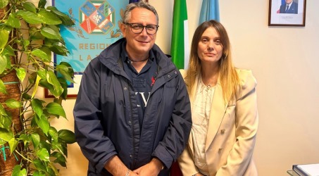 A Roma l’incontro tra Garanti dell’infanzia, “presto in Calabria per focalizzare le peculiari differenze operative” Ha avuto luogo, alla Pisana in Roma, sede del Consiglio Regionale del Lazio, un incontro tra Monica Sansoni, Garante dell'infanzia e dell'adolescenza della Regione Lazio, e Antonio Marziale, Garante per l'infanzia e l'adolescenza della Regione Calabria