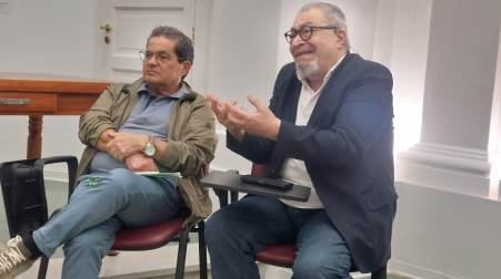 Polistena, gruppo dissidente del Pd ritira il ricorso giudiziario contro Marco Policaro Sembra pace vera, con questa scelta, almeno per Renato Fida, storico dirigente della Cgil ed altri otto “compagni” che alcuni anni fa avevano contestato e poi fatto ricorso al Giudice la “irregolare” elezione di Marco Policaro (Già Sindaco dimissionario, sostenuto  dal PCI  e dall’attuale Sindaco Michele Tripodi)