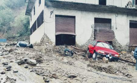 Aggiornamento alluvione provincia di Catanzaro Nelle ultime 24 ore sono stati oltre 120 gli interventi portati a compimento dai vigili del fuoco del Comando di Catanzaro