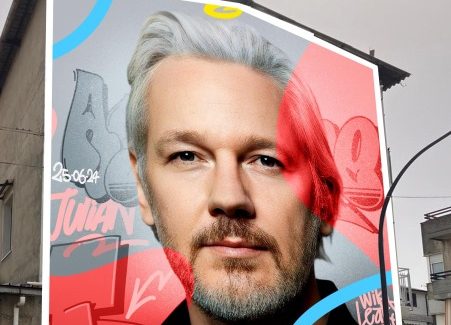 Polistena, inaugurazione murales dedicato a Julian Assange “Un inno alla libertà di espressione e di informazione”