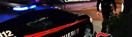 Giallo nel Reggino. Scomparso un 42enne, ma i carabinieri ritrovano l’auto carbonizzata e all’interno la carcassa di un animale