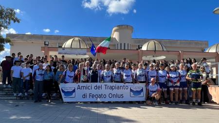 “Il trapianto è vita”: il Granfondo tour arriva al “Piria” di Rosarno Sono i protagonisti della manifestazione ciclistica nazionale organizzata dall’associazione “Amici del Trapianto di Fegato Onlus” di Bergamo insieme alla “ASST Papa Giovanni XXIII” di Bergamo a cui quest’anno si è aggiunta la preziosa collaborazione del Coordinatore del Centro Regionale Trapianti della Calabria Dr Pellegrino Mancini