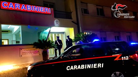 Arrestate due scafisti nel Reggino, responsabili di aver traghettato una natante con 14 immigrati clandestini