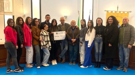 Inclusione lavorativa e sviluppo locale, il Comune di San Ferdinando al fianco di alcuni progetti Il progetto nasce da un’iniziativa congiunta per la creazione di una rete solidale e strategica che mira ad accompagnare i giovani nel territorio verso percorsi di formazione