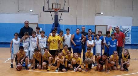 Diritti dell’Infanzia e dell’Adolescenza, a Reggio Calabria “il ruolo trasformativo dello sport sui giovani” La Giornata internazionale dei Diritti dell'Infanzia e dell'Adolescenza ha vissuto ieri, 20 novembre, diversi momenti di condivisione e divertimento a Reggio Calabria. Il tema centrale, scelto dal Csi e dall'Unicri per il Rights Play Festival, è stato, infatti, il diritto al Gioco. E su questo aspetto non sono mancati interventi di rilievo nazionale e internazionale all'interno della kermesse