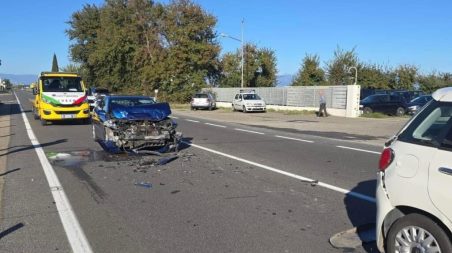 Brutto incidente stradale in Calabria, il bilancio è di tre feriti Si segnalano anche diversi disagi al traffico