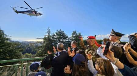 Visita dei Carabinieri ai bambini del reparto oncoematologia del “Pugliese Ciaccio” di Catanzaro Un piccolo gesto simbolico che ha consentito di distrarre i piccoli e di regalare loro un sorriso, alleviando la loro permanenza in Ospedale