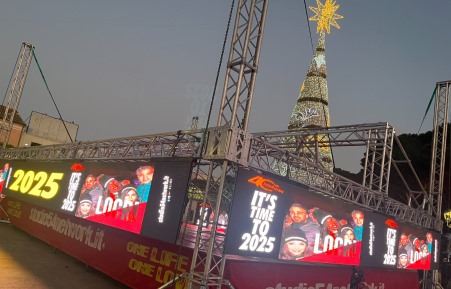 Locri si prepara a un Capodanno memorabile con Studio54network È ormai operativa da ieri la macchina organizzativa che riporta a Locri Studio54network, pronta a celebrare nella sua città natale il 40° anniversario delle sue feste di Capodanno