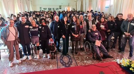 Taurianova, “Corsa e Inclusione, per una lettura diversa” all’IC Contestabile Sofia Alessio “Monteleone Pascoli” In occasione della ricorrenza della Giornata internazionale dei diritti delle persone con disabilità