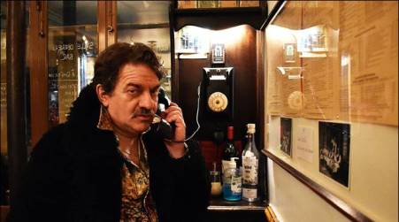 Il calabrese Peppe Voltarelli in tour negli Stati Uniti e a Cuba presenta il nuovo album “Lupionòpolis” Il lavoro del cantautore calabrese conta alle spalle già 130 concerti tra l'Italia e l'estero (Belgio, Francia, Germania, Repubblica Ceca, Spagna, Svizzera), oltre ad essersi classificato secondo al Premio Tenco ed essersi aggiudicato il Premio Loano