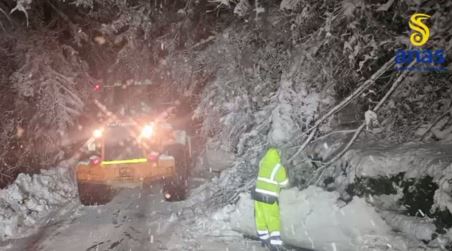 Neve in Calabria, l’incessante lavoro di Anas per garantire sicurezza e regolare circolazione Proseguono senza sosta le attività di Anas per fronteggiare le nevicate che stanno interessando le regione Calabria dal  pomeriggio di ieri. L'incessante lavoro dei cantonieri ha garantito la regolare circolazione sull'intera rete in gestione che si è svolta senza particolari disagi